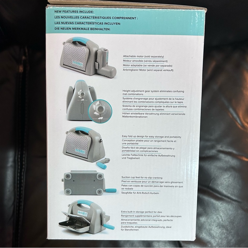 We R Memory Keepers Evolution Advanced die-cut & embossing machine - Picture 5 of 15